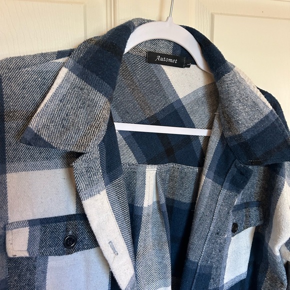 oversized blue/white/grey plaid shacket - Picture 3 of 3